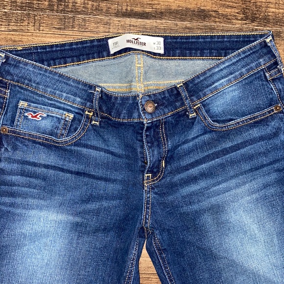 Hollister Jeans - Picture 2 of 4